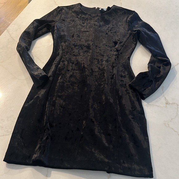 Black Velvet Long Sleeve Mini Dress from & Other Stories - Picture 3 of 10